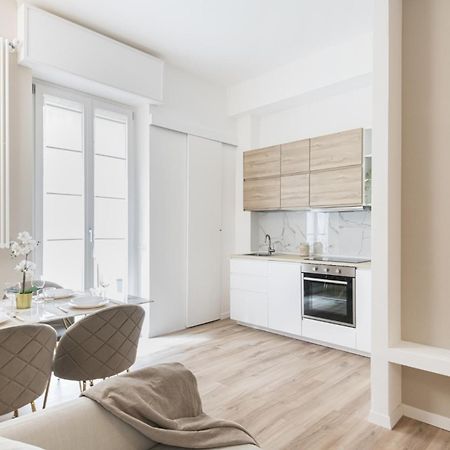 Easylife - Golden Suite Milánó Kültér fotó
