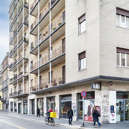 Easylife - Golden Suite Milánó Kültér fotó
