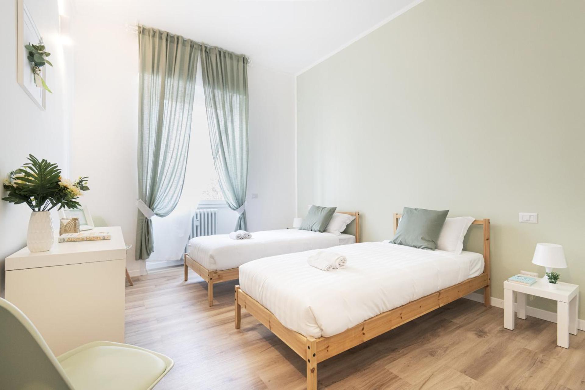 Easylife - Golden Suite Milánó Kültér fotó