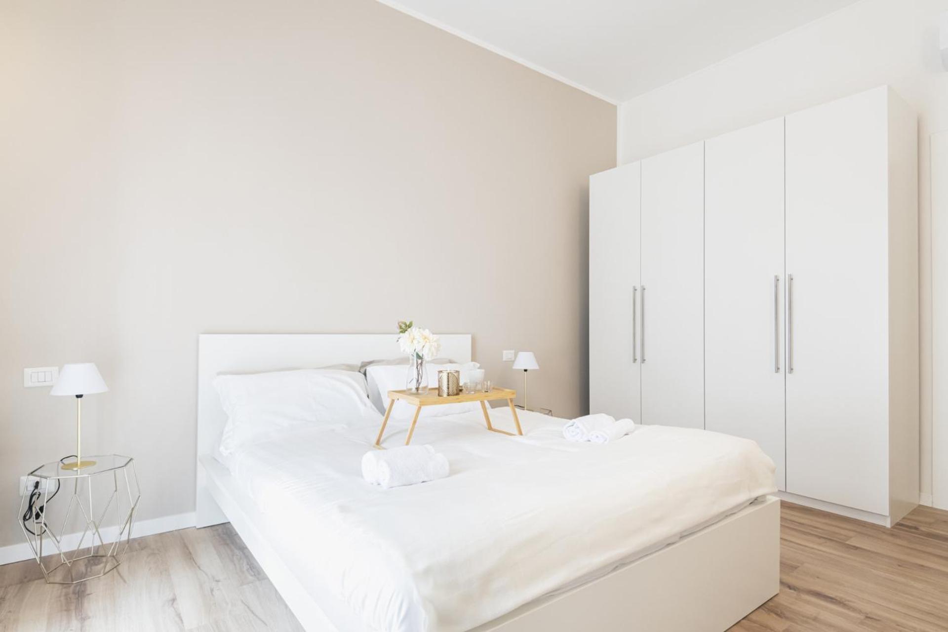 Easylife - Golden Suite Milánó Kültér fotó